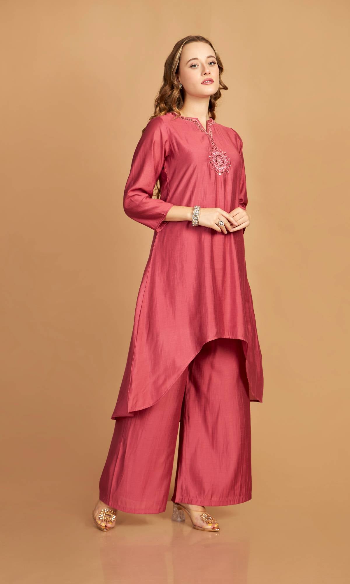 Asymmetric Kurti Pant Set